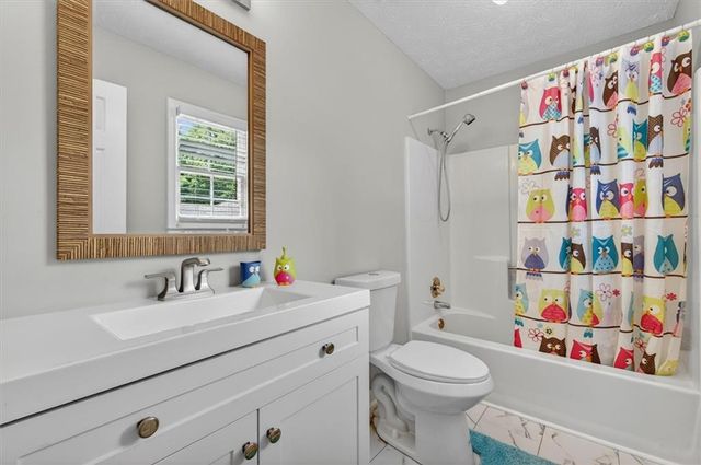 3860 Maple Wood Trail, Buford, GA 30518