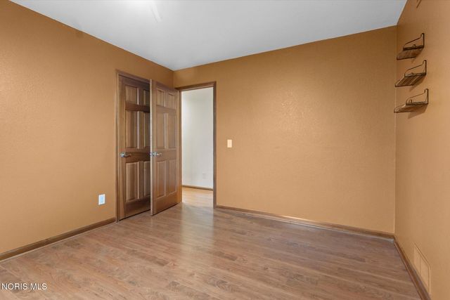 1610 Berkey Road, Swanton, OH 43558