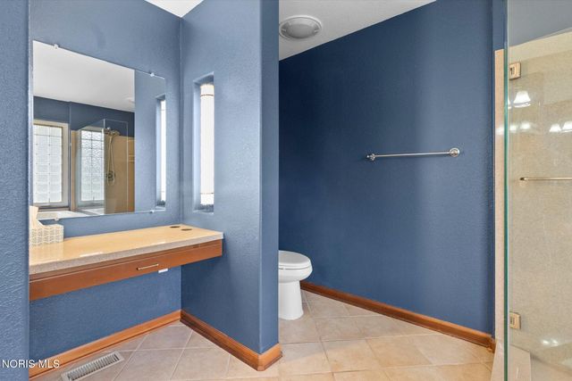 1610 Berkey Road, Swanton, OH 43558