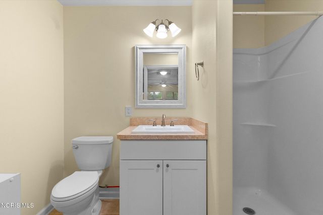 1610 Berkey Road, Swanton, OH 43558