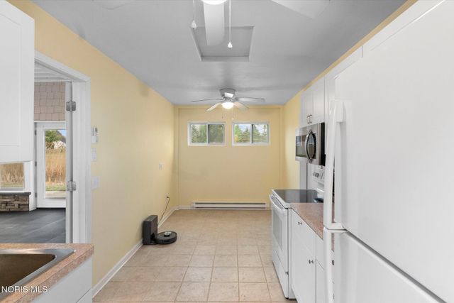 1610 Berkey Road, Swanton, OH 43558