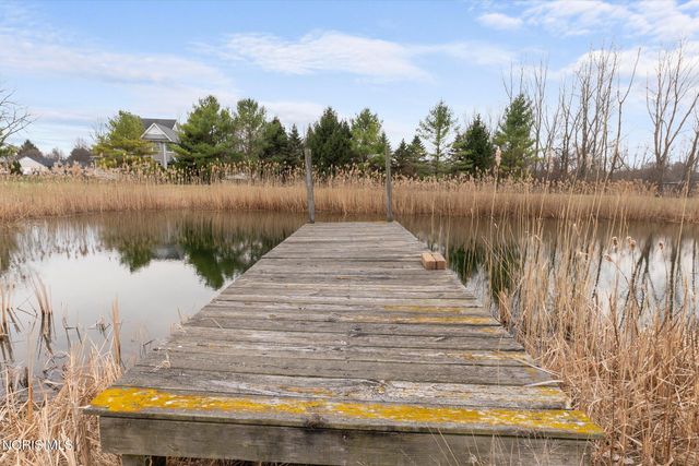 1610 Berkey Road, Swanton, OH 43558