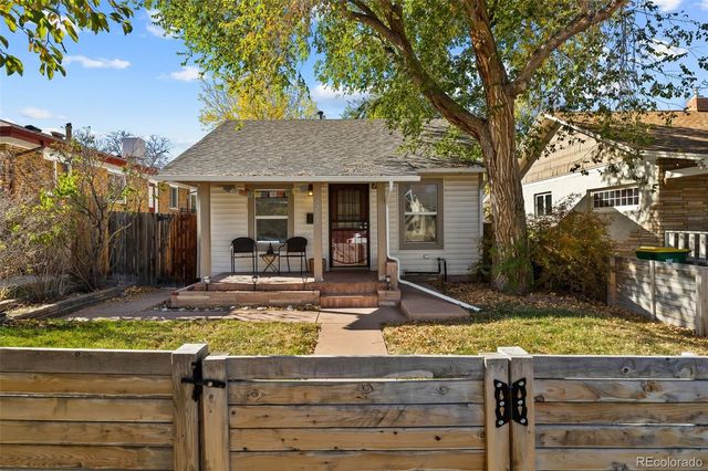 3223 S Grant Street, Englewood, CO 80113