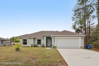 1830 Radcliff Avenue SE, Palm Bay, FL 32909