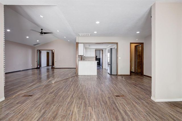 6708 Basswood Canyon Road, Oklahoma City, OK 73162