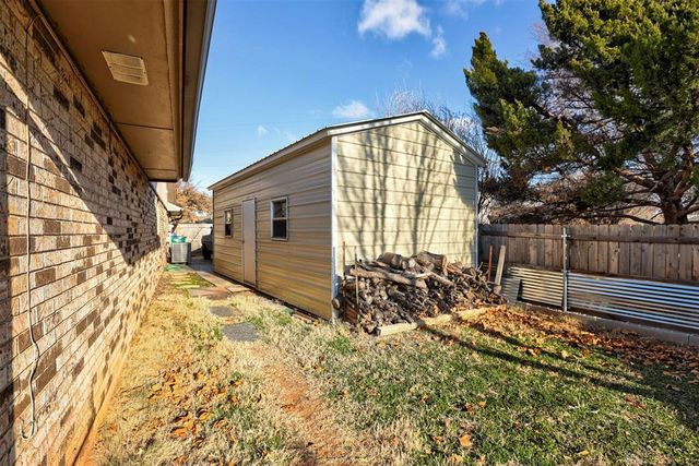 6708 Basswood Canyon Road, Oklahoma City, OK 73162