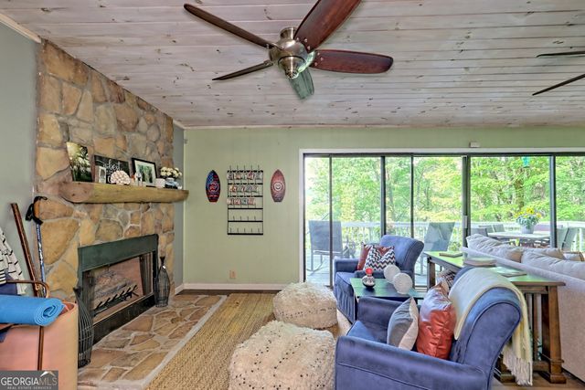 931 Timber Bluff Drive, Clayton, GA 30525