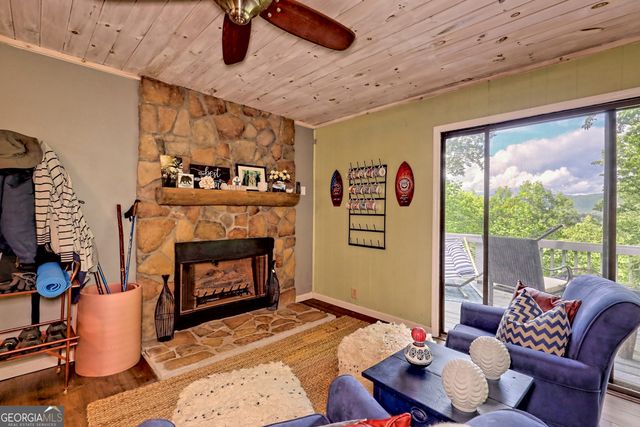 931 Timber Bluff Drive, Clayton, GA 30525