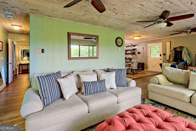 931 Timber Bluff Drive, Clayton, GA 30525