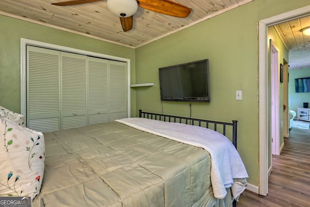 931 Timber Bluff Drive, Clayton, GA 30525