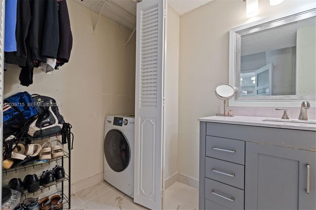 3725 S Ocean Dr 1410, Hollywood, FL 33019