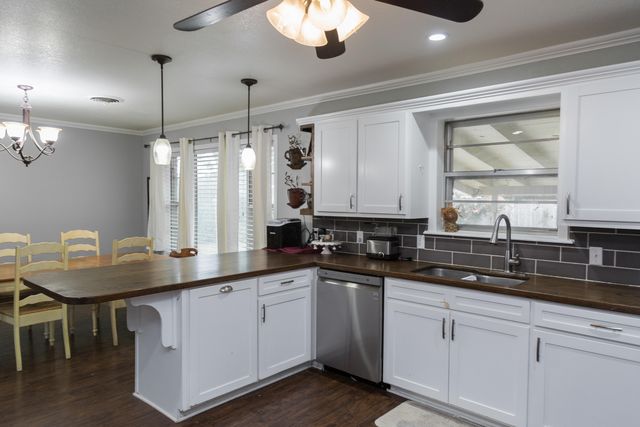 904 Itasca Street, Plainview, TX 79072