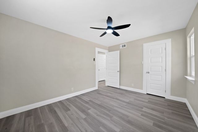 1122 Pinedale Lane, Dallas, TX 75241