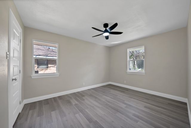 1122 Pinedale Lane, Dallas, TX 75241