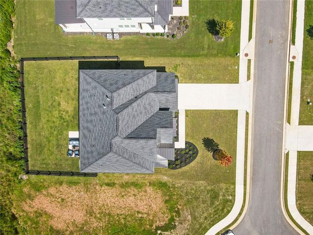 3018 Millpond Way, Woodstock, GA 30188