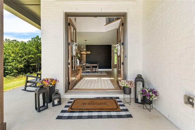 3018 Millpond Way, Woodstock, GA 30188