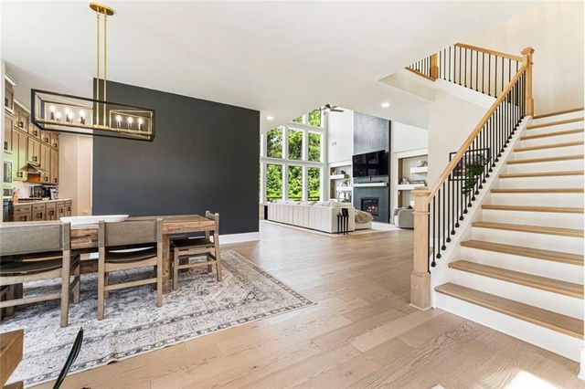 3018 Millpond Way, Woodstock, GA 30188