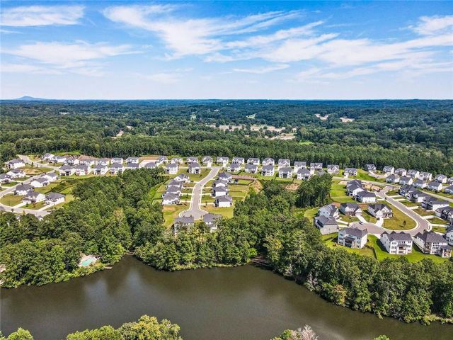 3018 Millpond Way, Woodstock, GA 30188