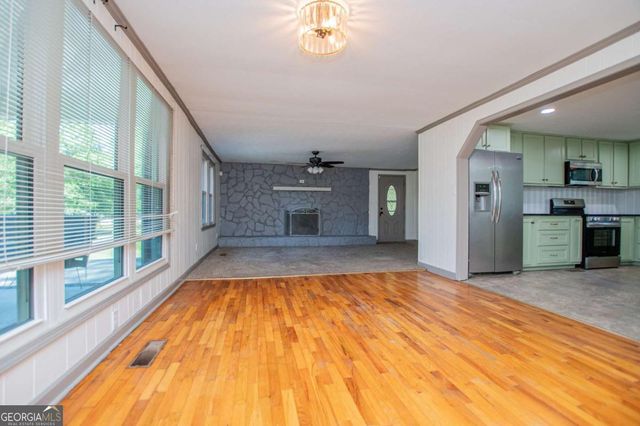105 Sharp Drive, Carrollton, GA 30117