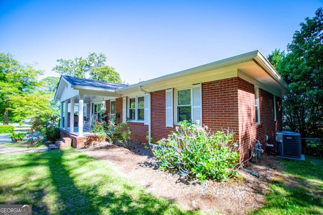 105 Sharp Drive, Carrollton, GA 30117