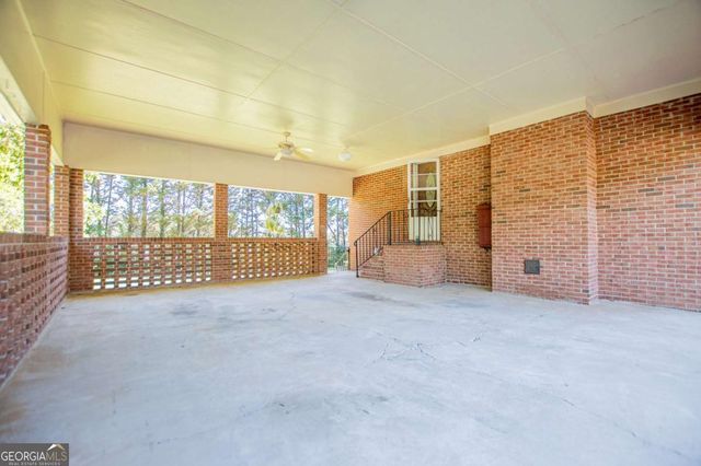 105 Sharp Drive, Carrollton, GA 30117