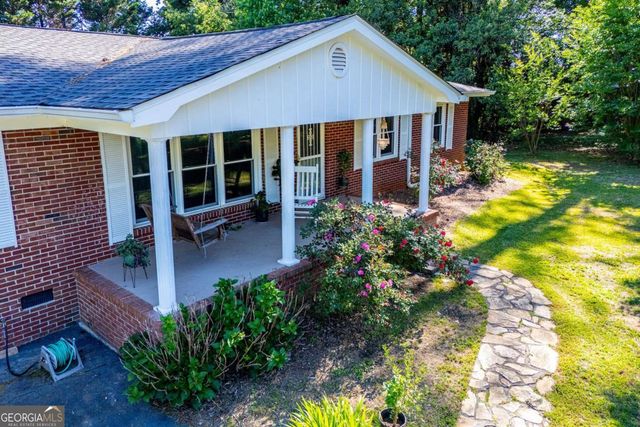 105 Sharp Drive, Carrollton, GA 30117