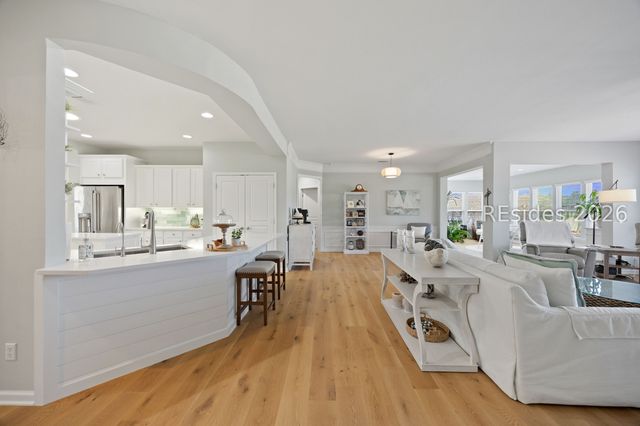 106 Shearwater Point Dr, Bluffton, SC 29909