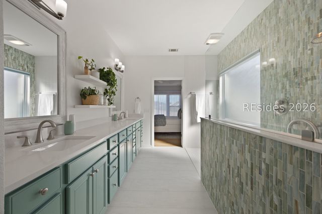 106 Shearwater Point Dr, Bluffton, SC 29909