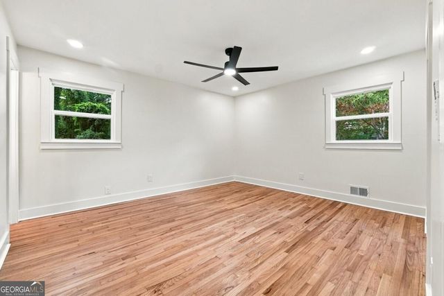 385 Greenwood Drive NW, Lilburn, GA 30047
