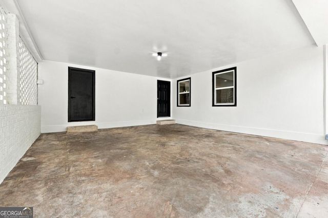385 Greenwood Drive NW, Lilburn, GA 30047