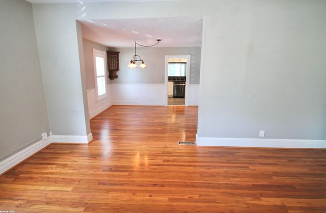 48 W Burdick Street, Oxford, MI 48371