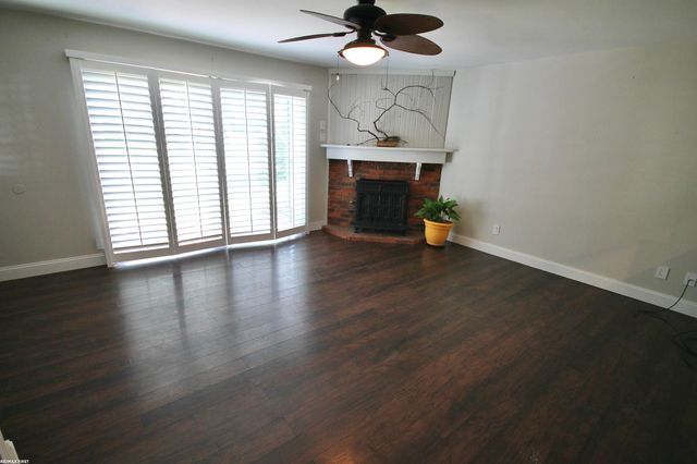 48 W Burdick Street, Oxford, MI 48371