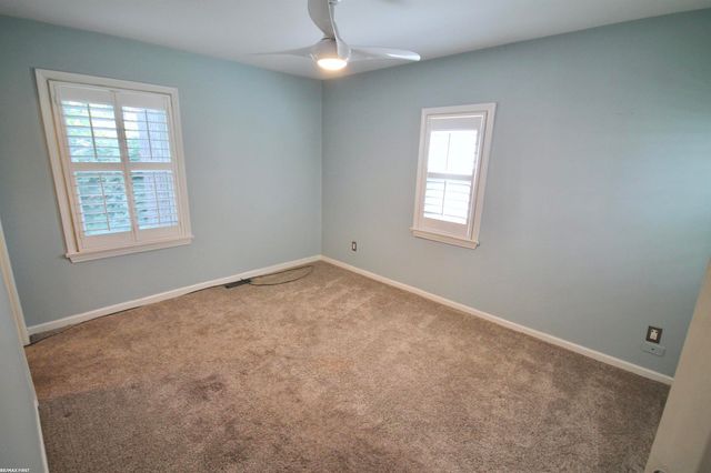 48 W Burdick Street, Oxford, MI 48371