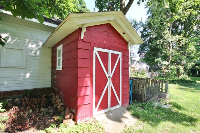 48 W Burdick Street, Oxford, MI 48371
