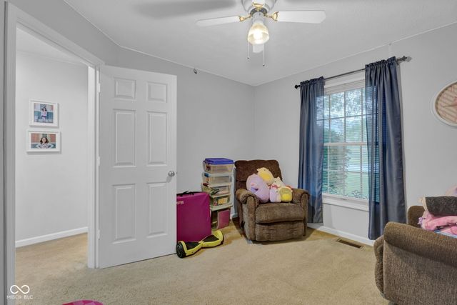 1957 Shiloh Drive, Columbus, IN 47203