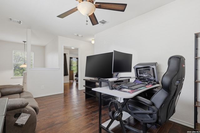 8502 Adams Hill, San Antonio, TX 78227