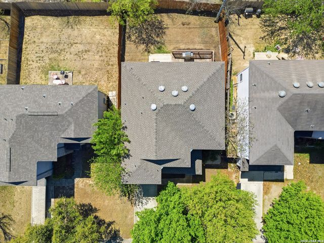 8502 Adams Hill, San Antonio, TX 78227