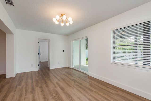 1737 PRINCE PHILIP STREET, Clearwater, FL 33755