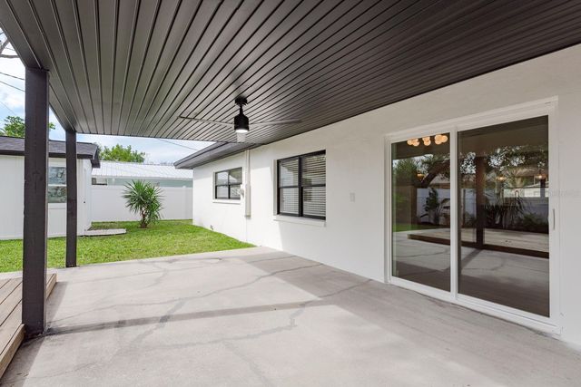 1737 PRINCE PHILIP STREET, Clearwater, FL 33755