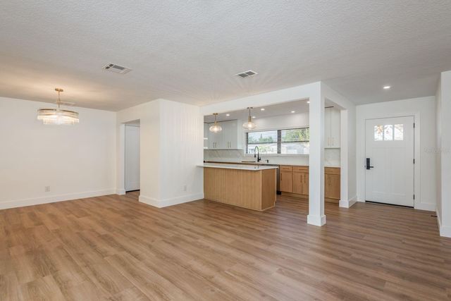 1737 PRINCE PHILIP STREET, Clearwater, FL 33755