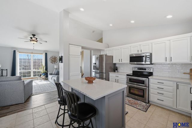 1148 NW Gary Street, Lincoln, NE 68521