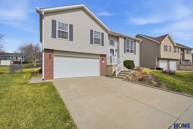 1148 NW Gary Street, Lincoln, NE 68521