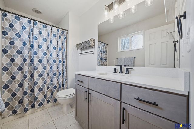 1148 NW Gary Street, Lincoln, NE 68521