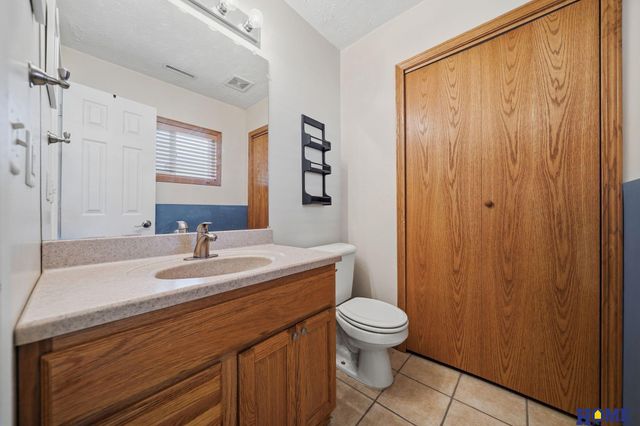 1148 NW Gary Street, Lincoln, NE 68521