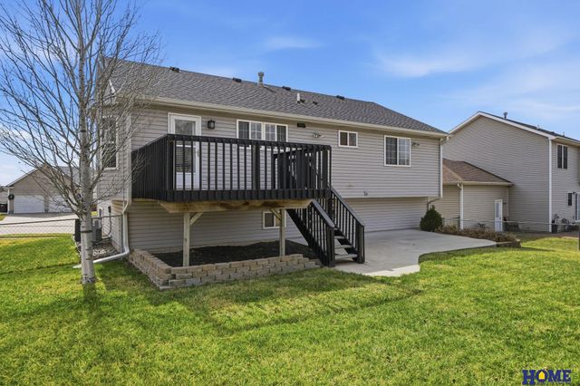 1148 NW Gary Street, Lincoln, NE 68521
