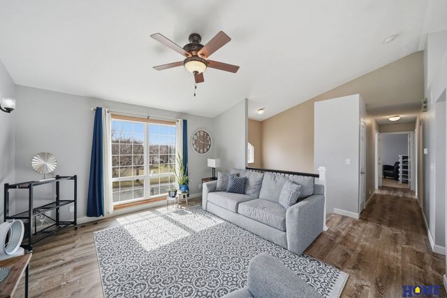 1148 NW Gary Street, Lincoln, NE 68521