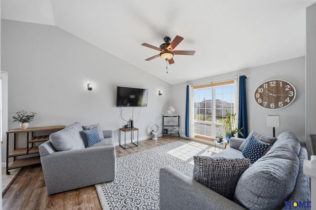 1148 NW Gary Street, Lincoln, NE 68521