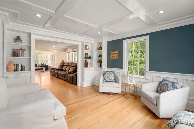 5 Harvard Drive, Sudbury, MA 01776