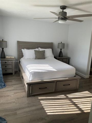 9201 Sunrise Lakes Blvd 205, Sunrise, FL 33322