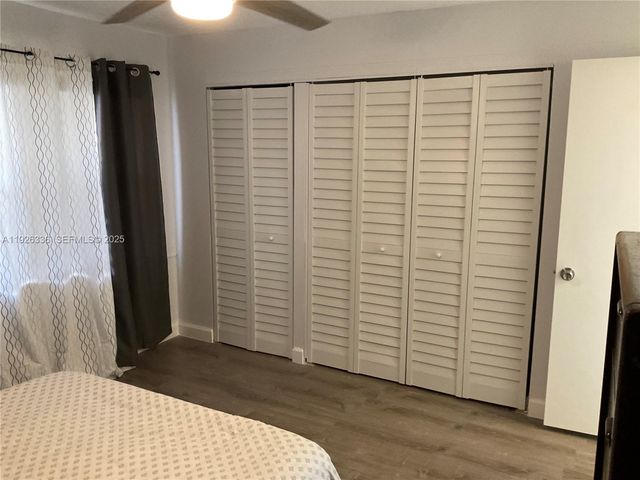 9201 Sunrise Lakes Blvd 205, Sunrise, FL 33322